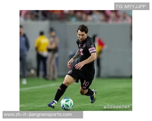 2025年足球现役十大球星实力排行 他们究竟是谁谁最强 2025年足球现役十大球星实力排行 他们究竟是谁谁最强